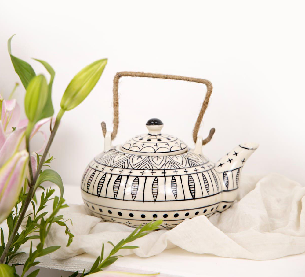 Ceramic pot